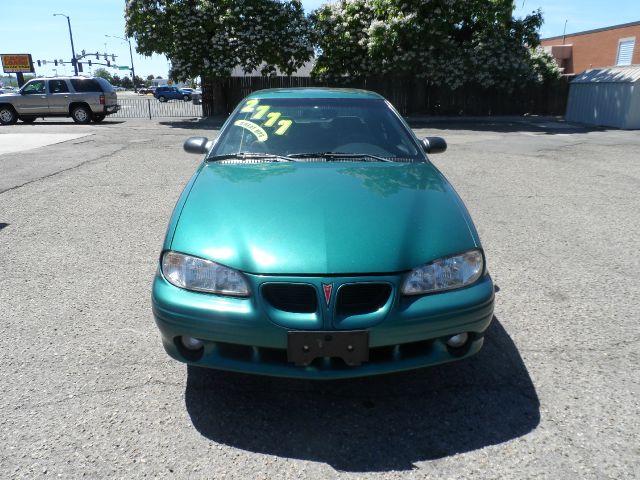 1998 Pontiac Grand Am XUV SLE 4WD