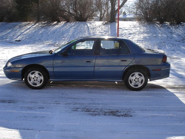 1998 Pontiac Grand Am Sport -5 Speed-stick-4x4