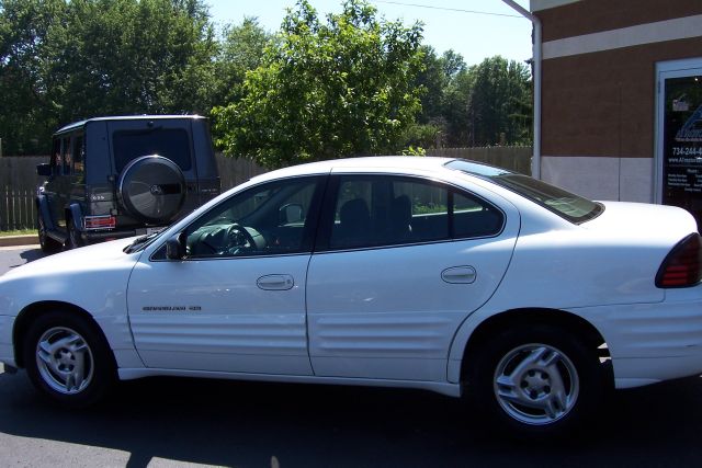 1999 Pontiac Grand Am Sport -5 Speed-stick-4x4