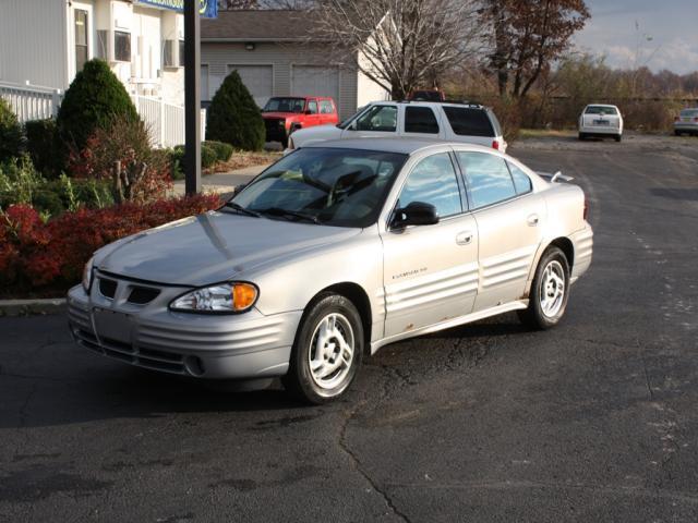 2000 Pontiac Grand Am Unknown