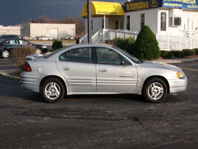 2000 Pontiac Grand Am Unknown