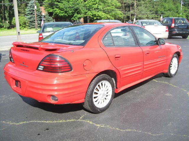 2000 Pontiac Grand Am 4dr Limited 4WD (natl)