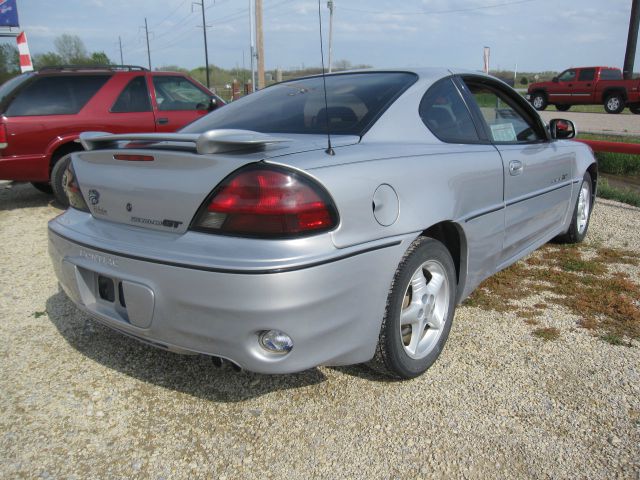 2000 Pontiac Grand Am Sportback LS