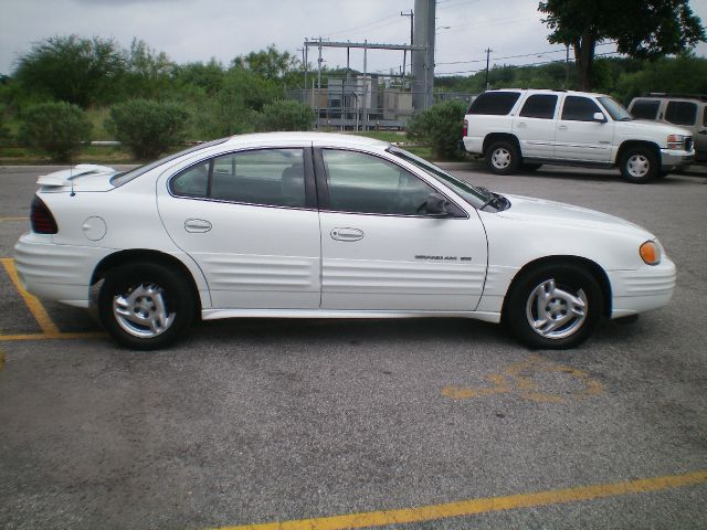 2000 Pontiac Grand Am Sport -5 Speed-stick-4x4