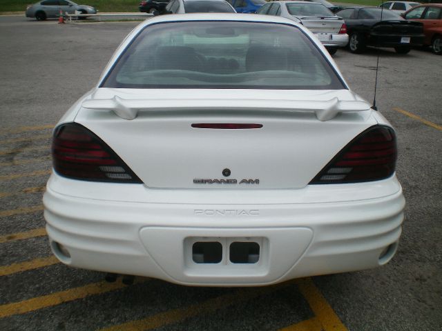 2000 Pontiac Grand Am Sport -5 Speed-stick-4x4