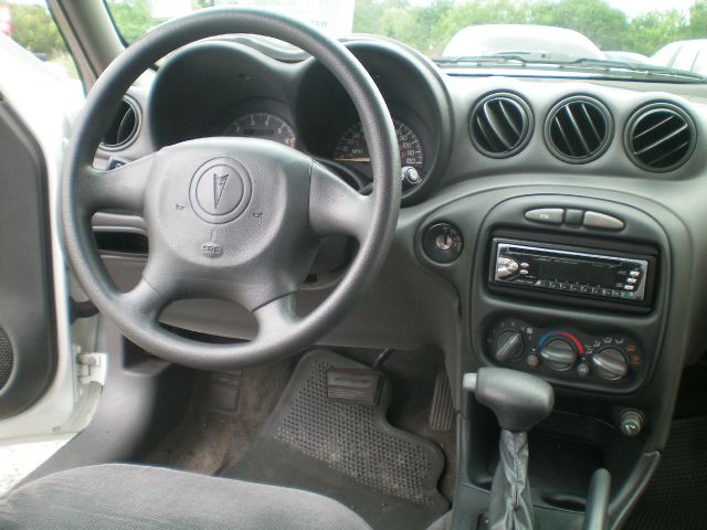 2000 Pontiac Grand Am Sport -5 Speed-stick-4x4