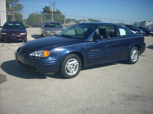 2000 Pontiac Grand Am 4dr Sdn SL Auto Sedan