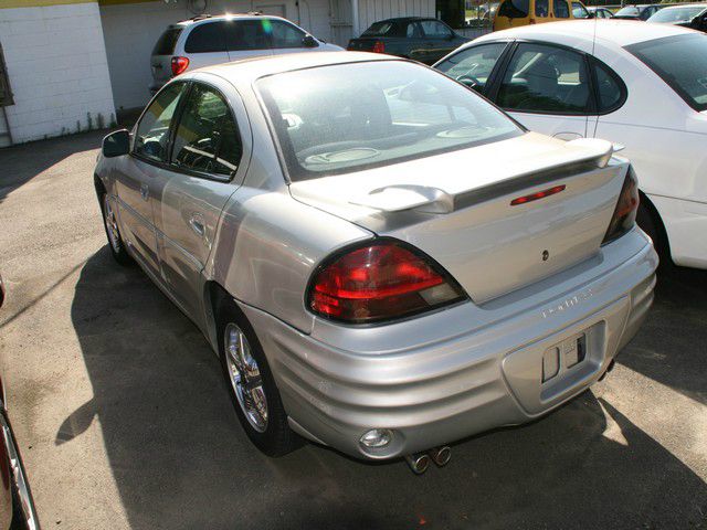 2001 Pontiac Grand Am XUV SLE 4WD