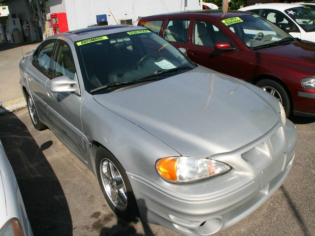 2001 Pontiac Grand Am XUV SLE 4WD