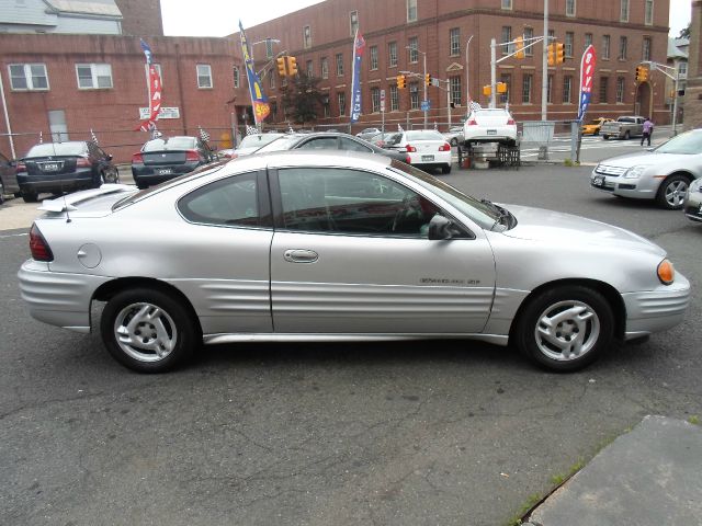 2001 Pontiac Grand Am 4dr Sdn SL Auto Sedan