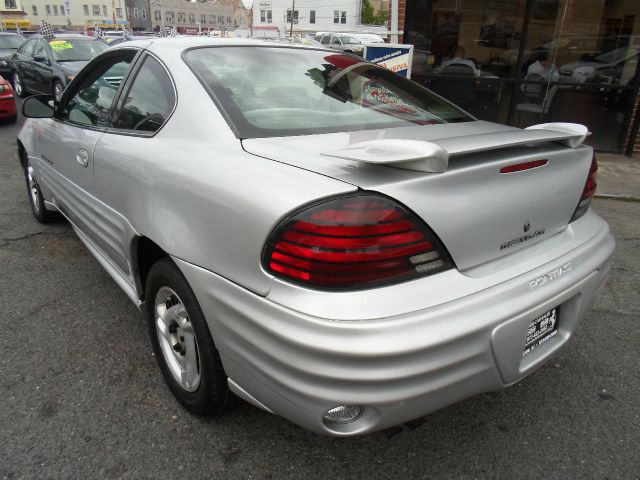 2001 Pontiac Grand Am 4dr Sdn SL Auto Sedan