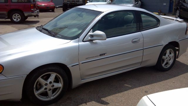 2001 Pontiac Grand Am Sportback LS