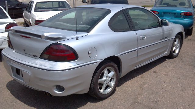 2001 Pontiac Grand Am Sportback LS