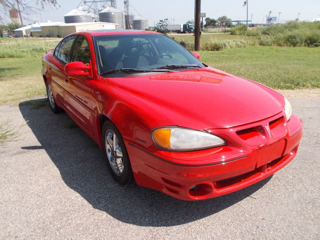 2001 Pontiac Grand Am XUV SLE 4WD