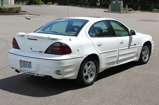 2001 Pontiac Grand Am XUV SLE 4WD