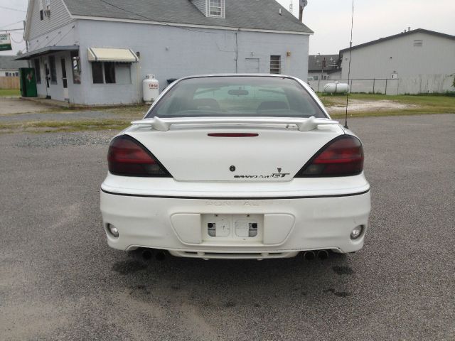 2001 Pontiac Grand Am XUV SLE 4WD