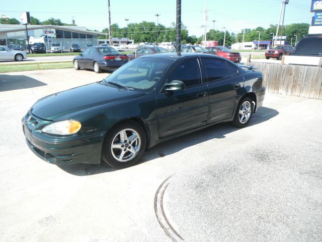 2001 Pontiac Grand Am XUV SLE 4WD