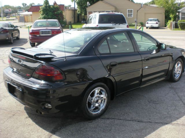 2002 Pontiac Grand Am XUV SLE 4WD