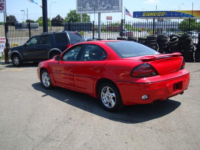 2002 Pontiac Grand Am 4WD Supercrew Styleside 5-1/2 Ft Box XLT