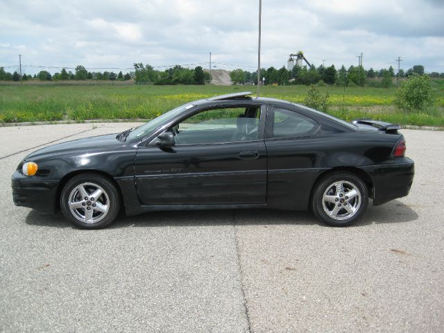 2002 Pontiac Grand Am Sportback LS