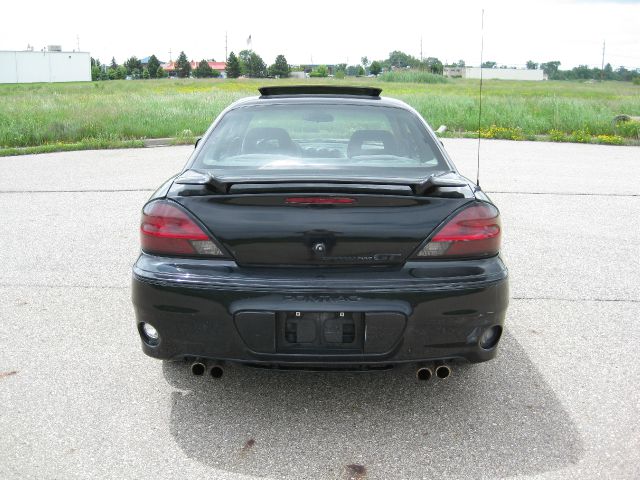 2002 Pontiac Grand Am Sportback LS