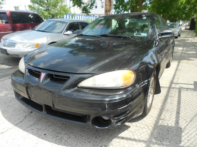 2002 Pontiac Grand Am XUV SLE 4WD