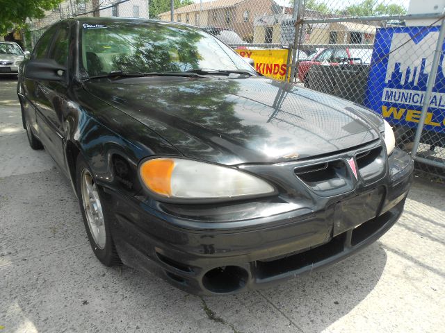 2002 Pontiac Grand Am XUV SLE 4WD