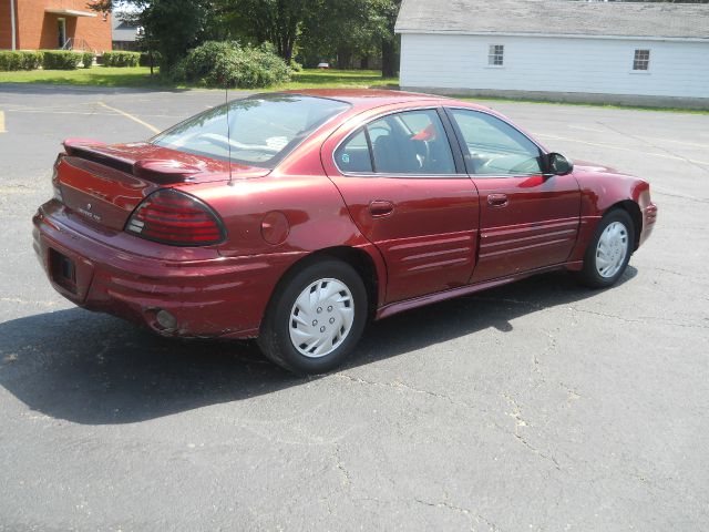 2002 Pontiac Grand Am Sport -5 Speed-stick-4x4