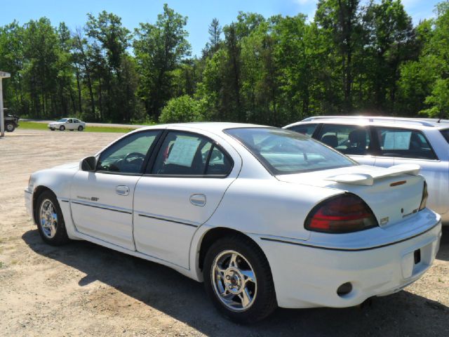 2002 Pontiac Grand Am XUV SLE 4WD