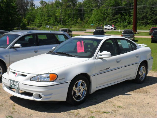 2002 Pontiac Grand Am XUV SLE 4WD