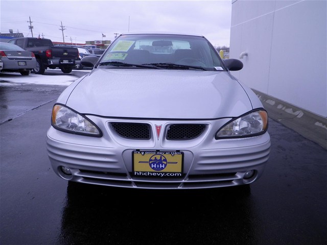 2002 Pontiac Grand Am 4WD Supercrew Styleside 5-1/2 Ft Box XLT