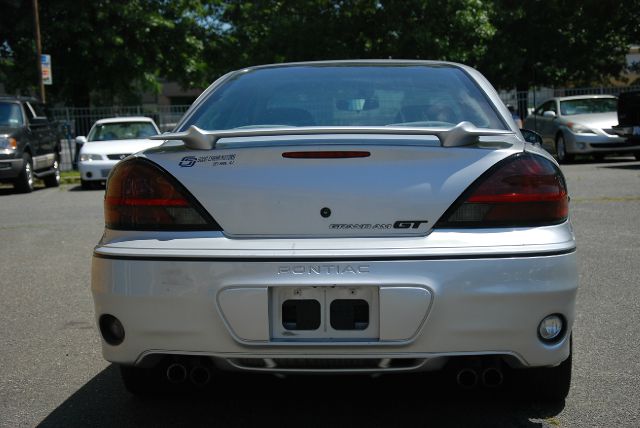 2002 Pontiac Grand Am XUV SLE 4WD