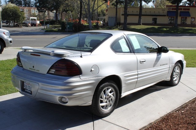 2002 Pontiac Grand Am 4WD Supercrew Styleside 5-1/2 Ft Box XLT