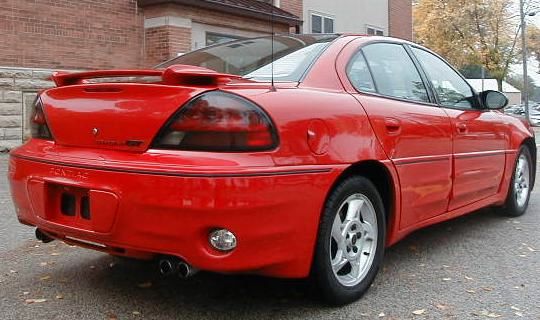 2002 Pontiac Grand Am XUV SLE 4WD