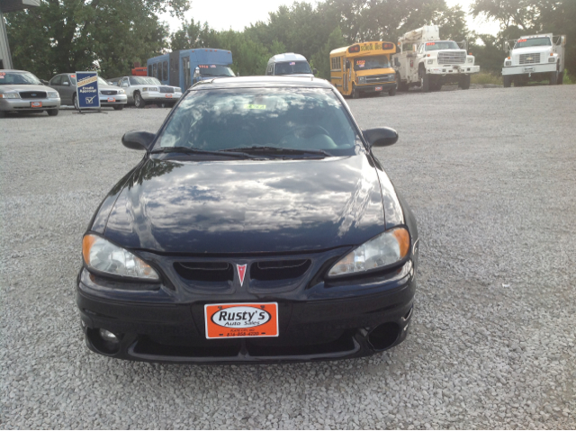 2002 Pontiac Grand Am XUV SLE 4WD