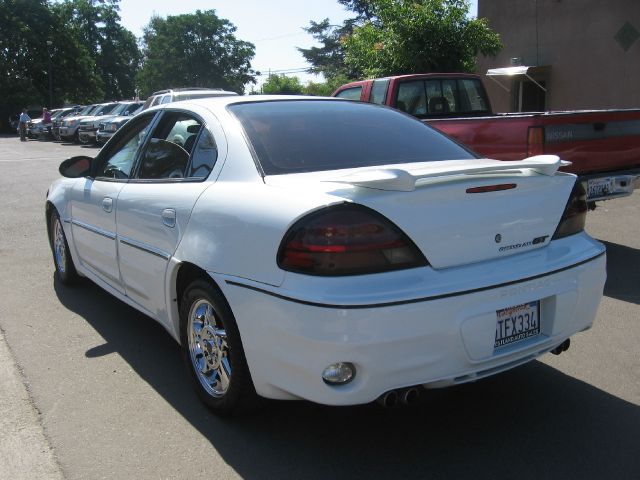 2002 Pontiac Grand Am XLT Lariat CREW CAB FX4