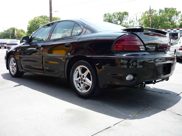 2002 Pontiac Grand Am XUV SLE 4WD