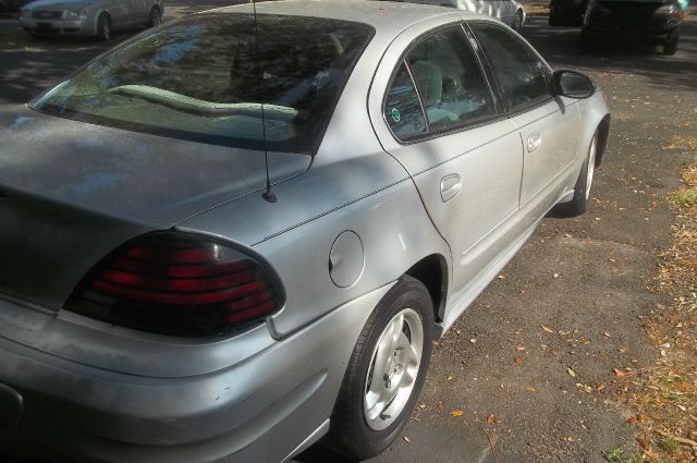 2003 Pontiac Grand Am Unknown