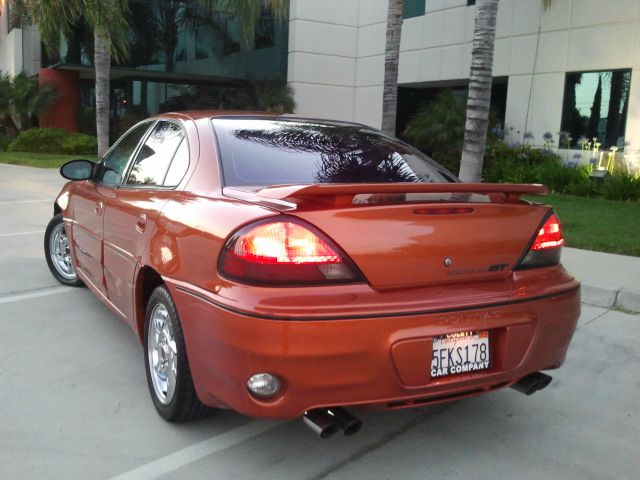 2003 Pontiac Grand Am Looks Like New