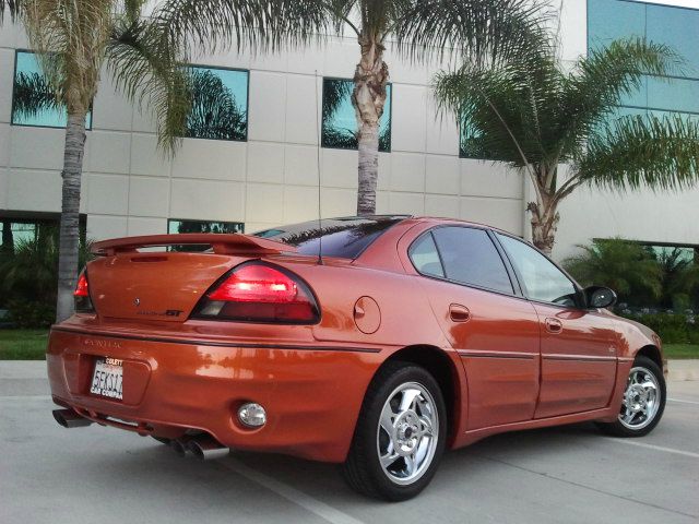 2003 Pontiac Grand Am Looks Like New