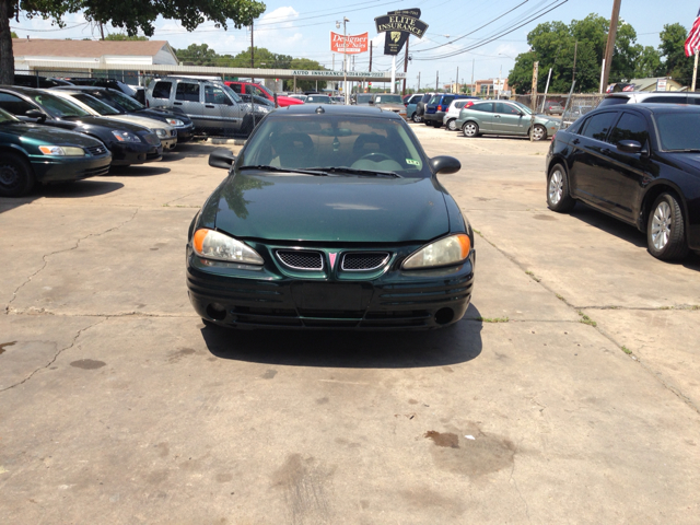 2003 Pontiac Grand Am XUV SLE 4WD