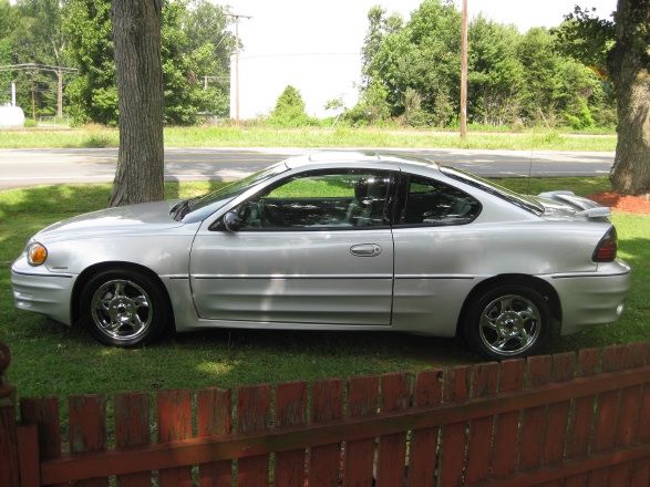 2003 Pontiac Grand Am Sportback LS