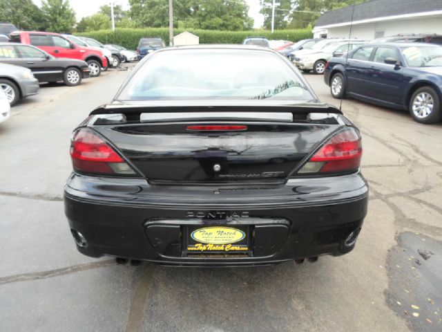 2003 Pontiac Grand Am XUV SLE 4WD