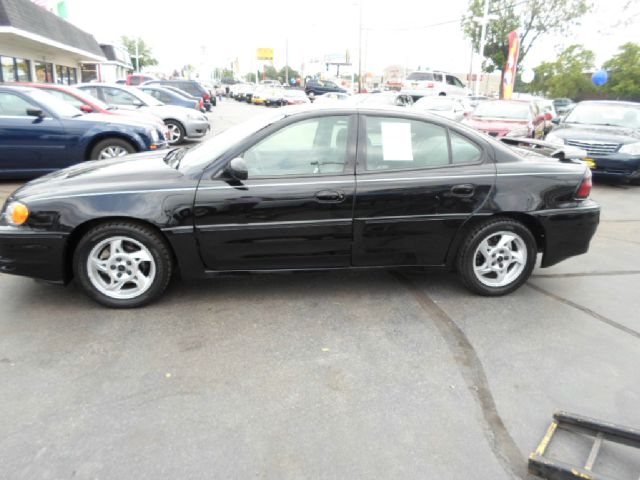 2003 Pontiac Grand Am XUV SLE 4WD