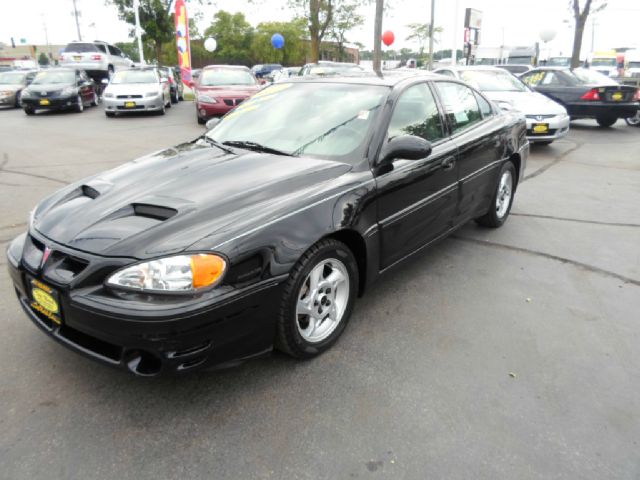 2003 Pontiac Grand Am XUV SLE 4WD