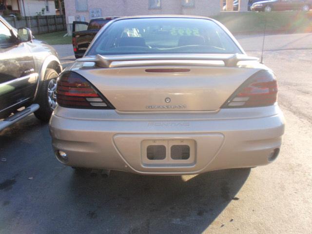 2003 Pontiac Grand Am SE