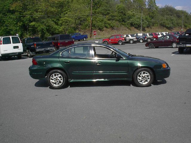 2003 Pontiac Grand Am Sport -5 Speed-stick-4x4