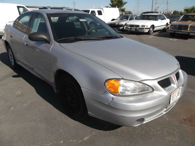 2003 Pontiac Grand Am Sport -5 Speed-stick-4x4