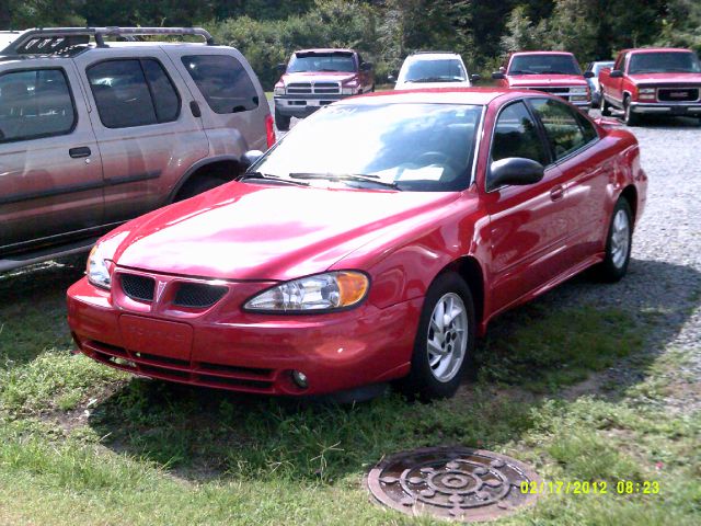 2004 Pontiac Grand Am Sport -5 Speed-stick-4x4