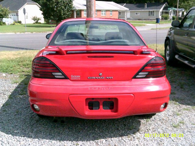 2004 Pontiac Grand Am Sport -5 Speed-stick-4x4